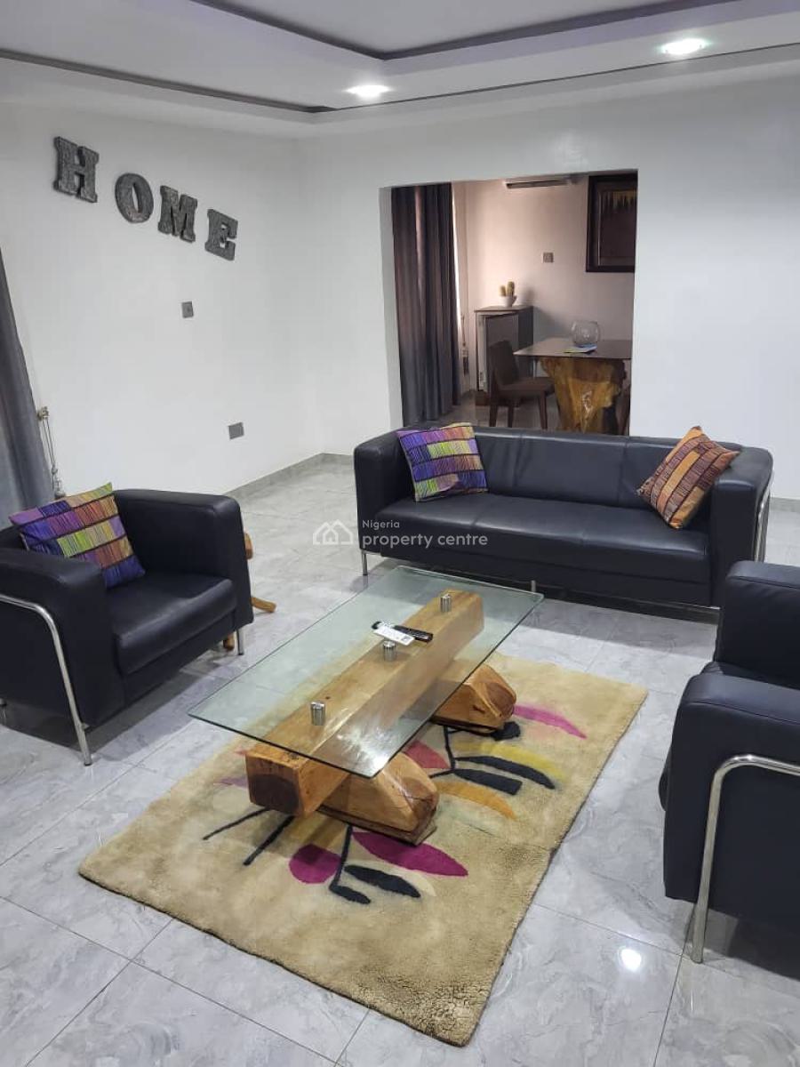 Strategic 3 Bedroom Apartment Near The Road, Near D Rovans Off Ring Road, Challenge, Ibadan, Oyo, Flat / Apartment Short Let