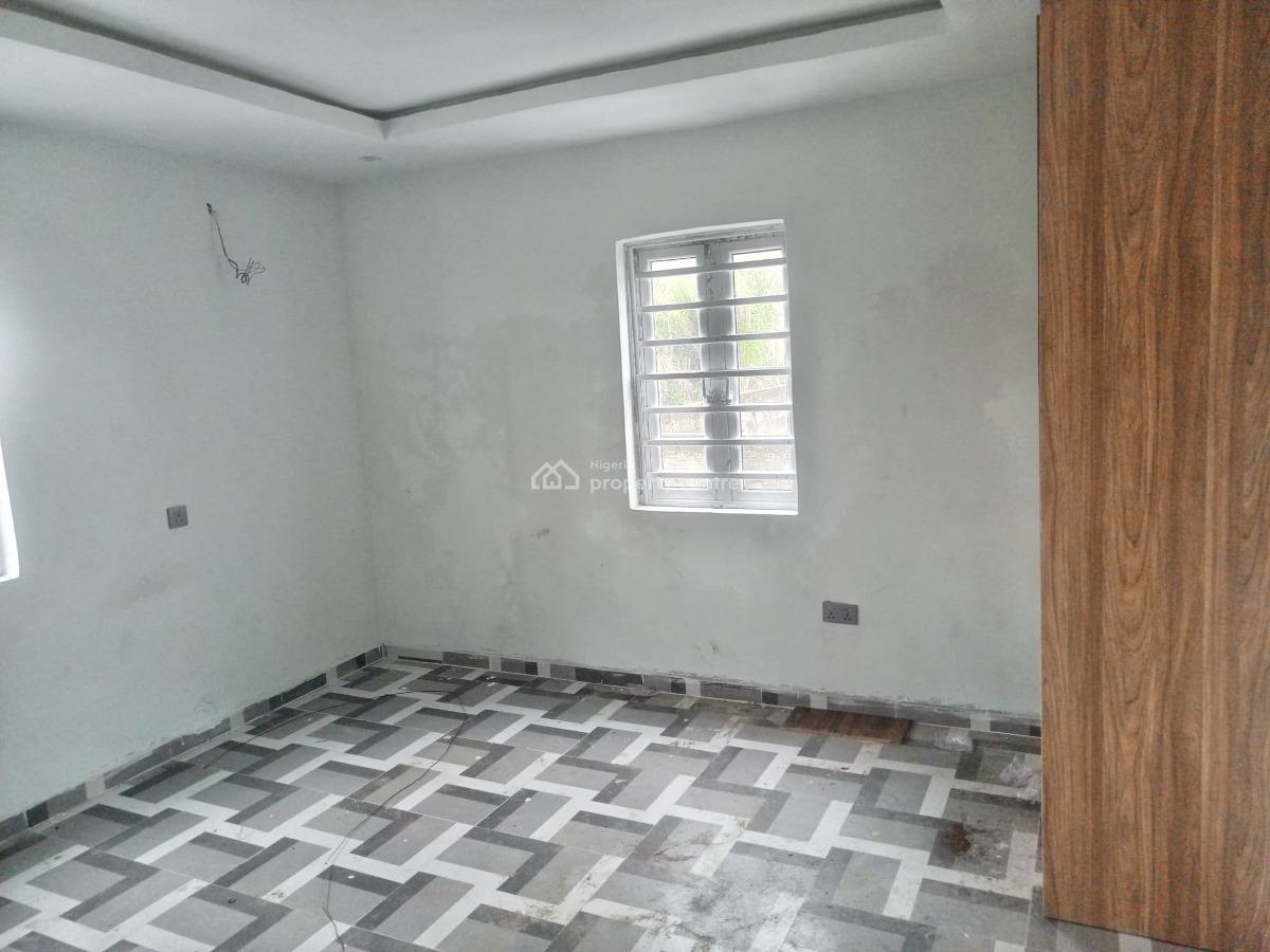 Executive Mini Flat Close to The Road, Elemoro Estate, Bogije, Ibeju Lekki, Lagos, Mini Flat (room and Parlour) for Rent