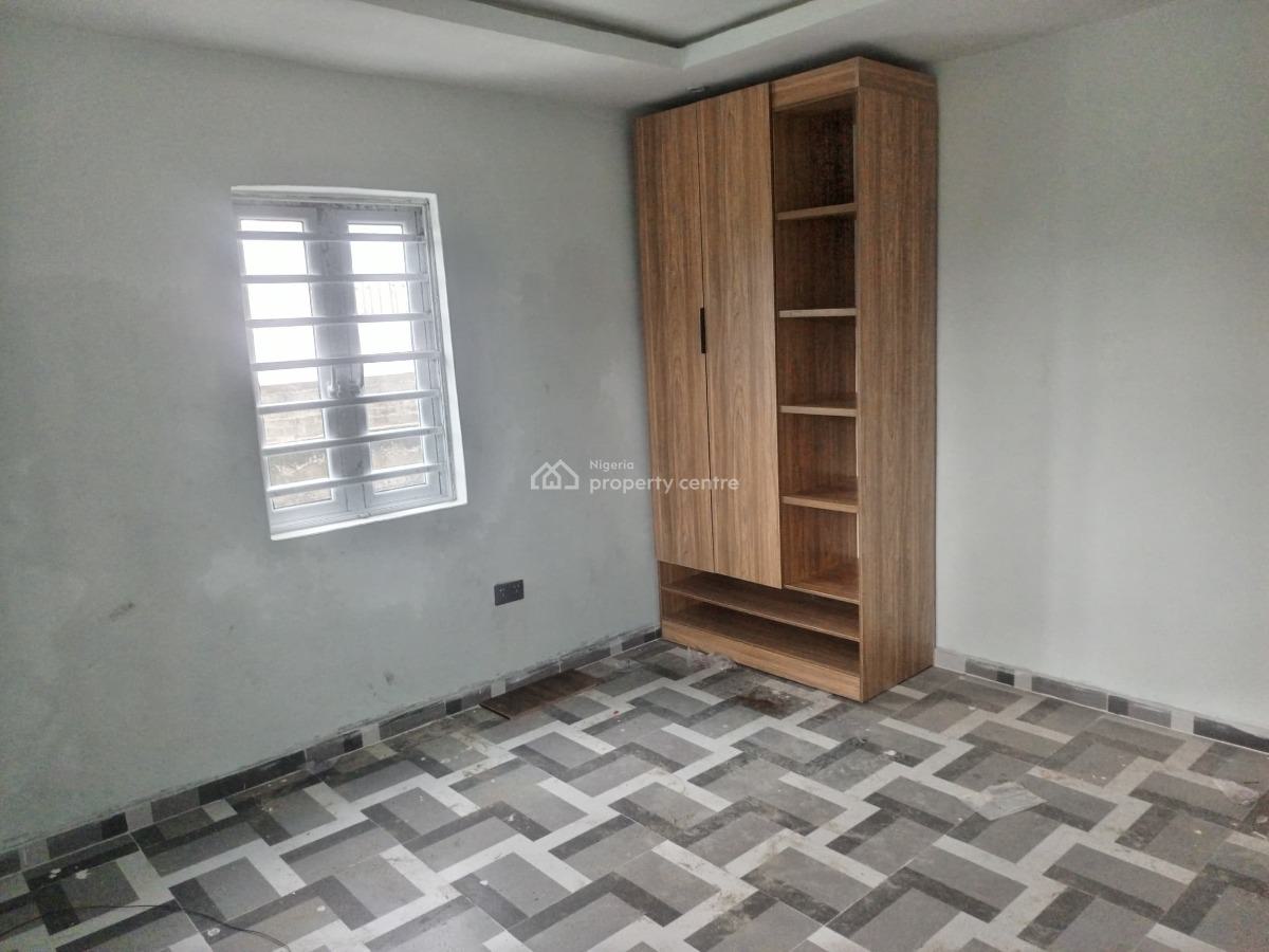Executive Mini Flat Close to The Road, Elemoro Estate, Bogije, Ibeju Lekki, Lagos, Mini Flat (room and Parlour) for Rent