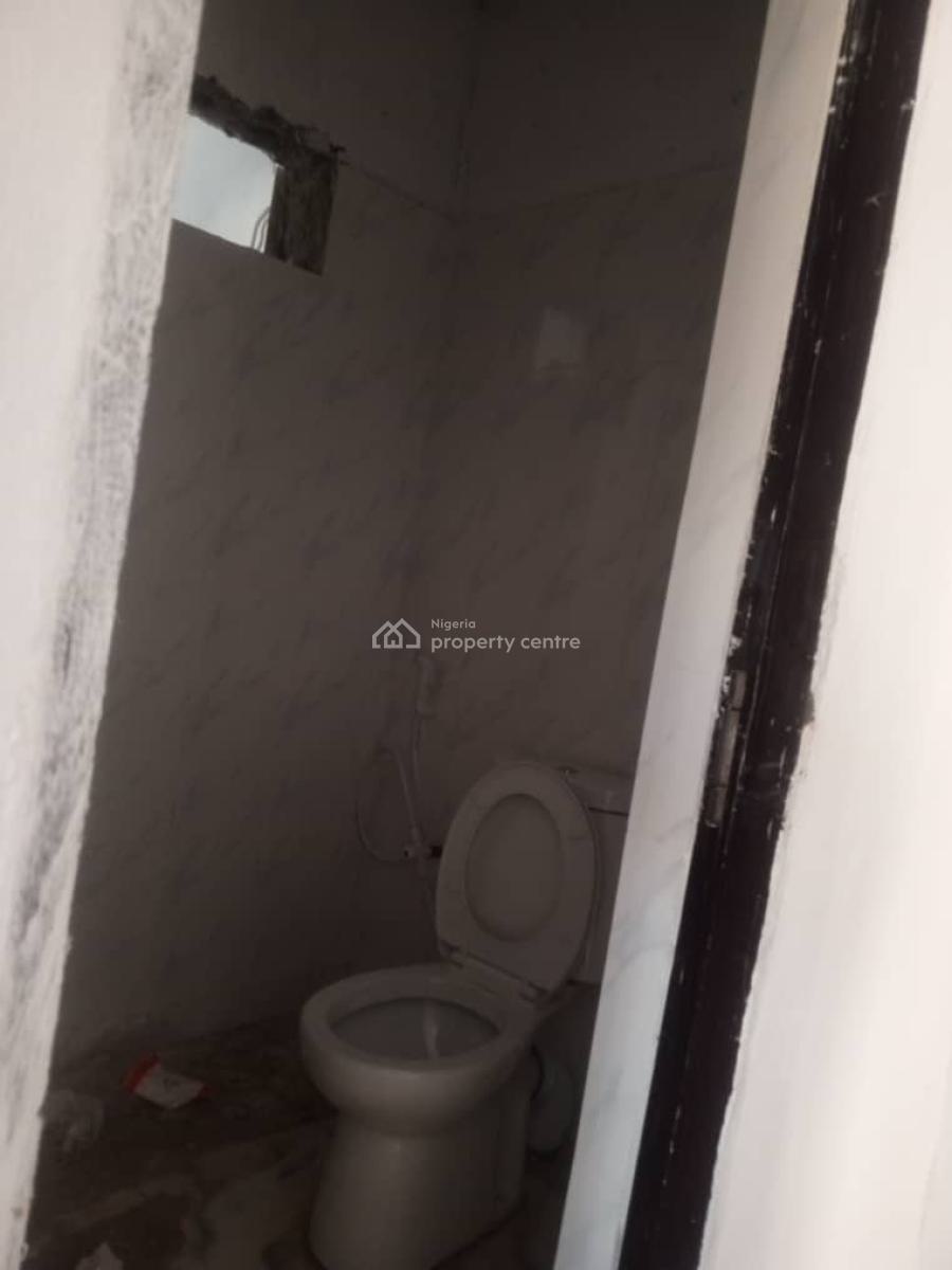 Lovely Newly Built 2 Bedroom Apartment in a Gated Estate, Akoto Estate, Elebu Off Akala Express, Oluyole Extension, Ibadan, Oyo, Flat / Apartment for Sale