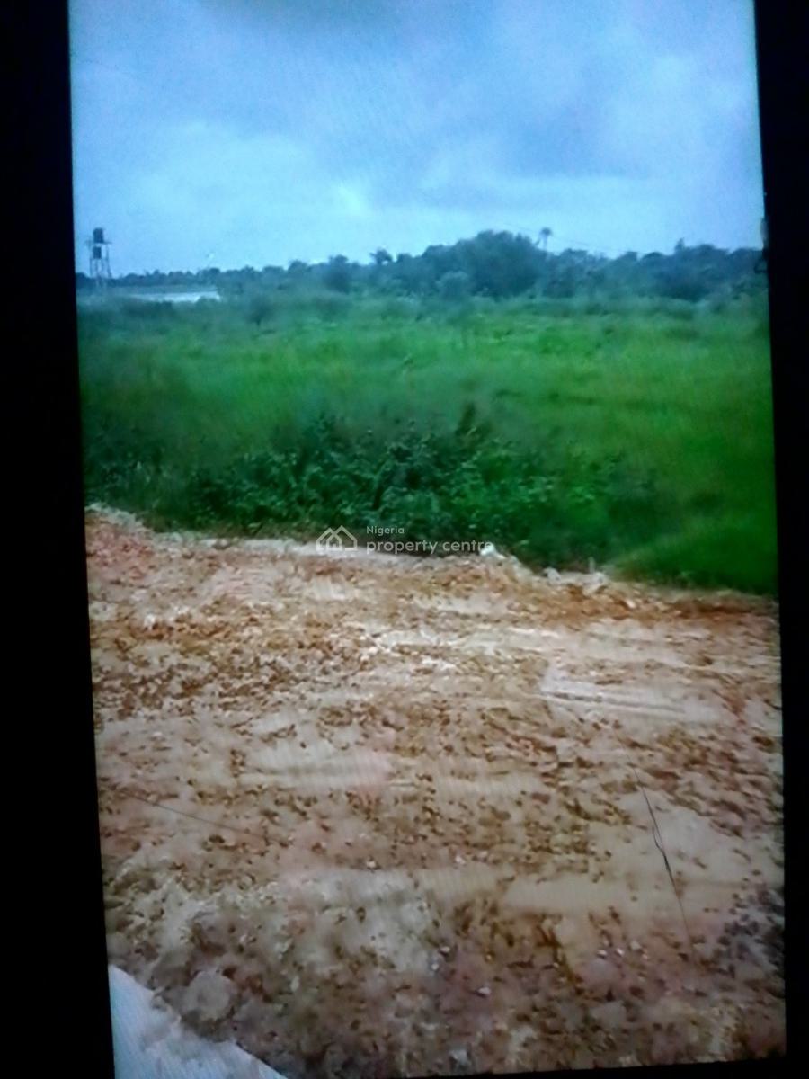Land in Asaba, 56 Old Market Road Beside Total Filling Station Onitsha, Asaba, Delta, Mixed-use Land for Sale