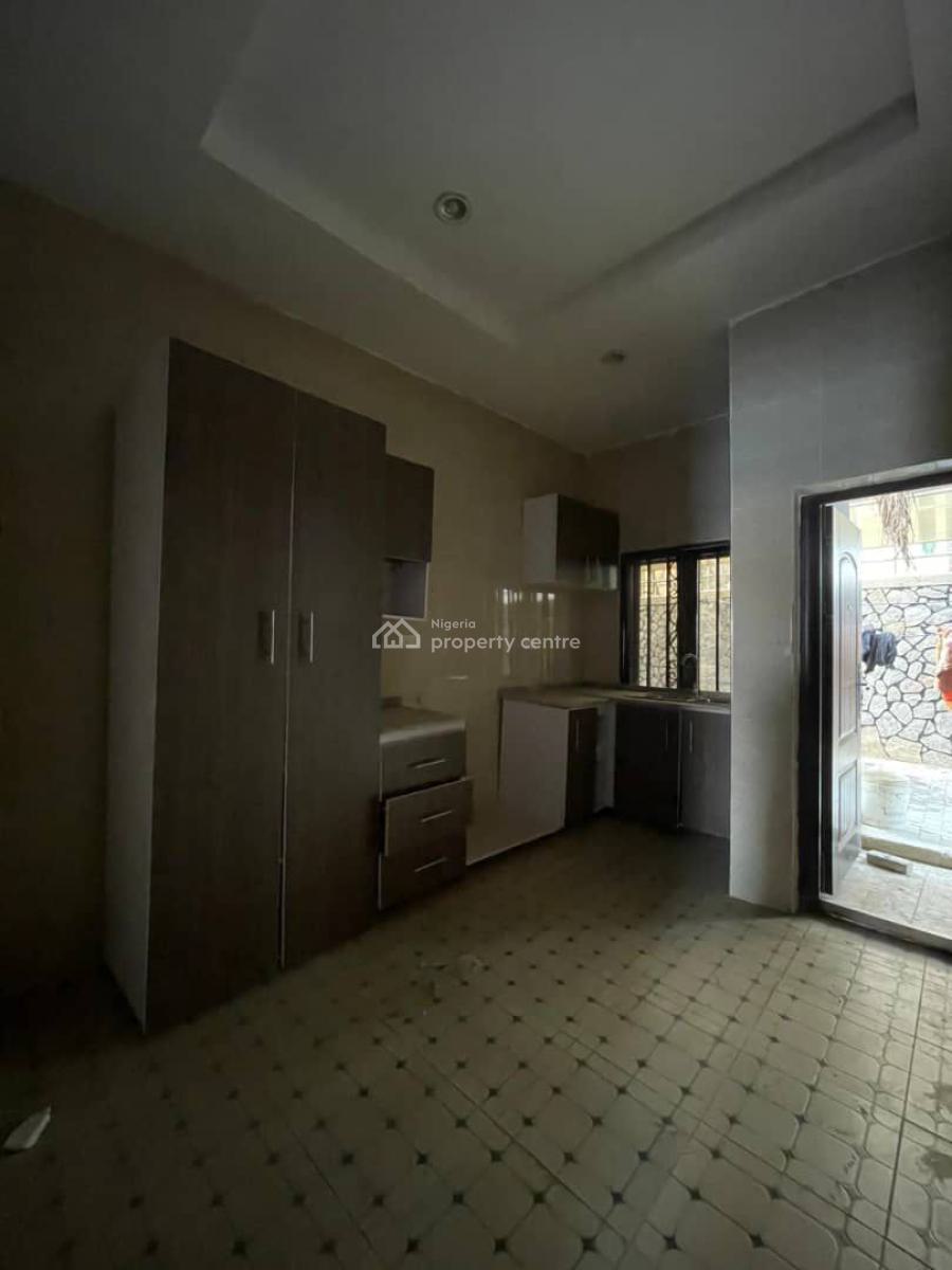 3 Bedrooms Terrace Duplex Available, Maitama, Maitama District, Abuja, Terraced Duplex for Rent