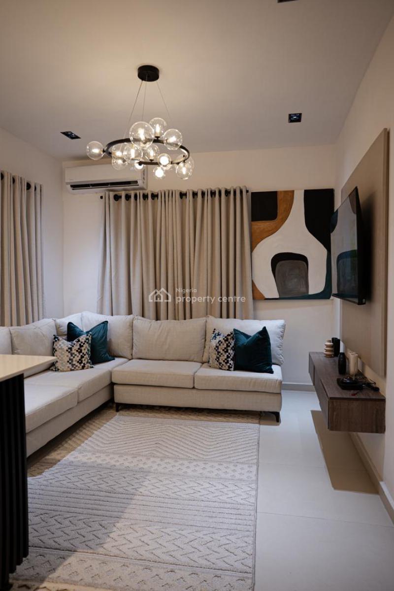 Beautiful 1 Bedroom Apartment with Outdoor Jacuzzi, Behind Dowen College, Lekki Phase 1, Lekki, Lagos, Flat / Apartment Short Let