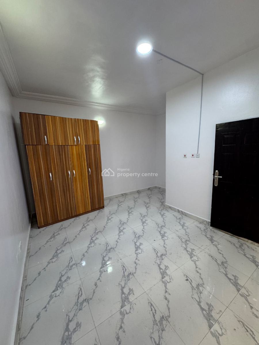 𝐌𝐀𝐈𝐍𝐓𝐀𝐈𝐍𝐄𝐃 𝐓𝐖𝐎 𝐁𝐄𝐃𝐑𝐎𝐎𝐌 𝐀𝐏𝐀𝐑𝐓𝐌𝐄𝐍𝐓, Lekki Phase 1, Lekki Phase 1, Lekki, Lagos, Flat / Apartment for Rent