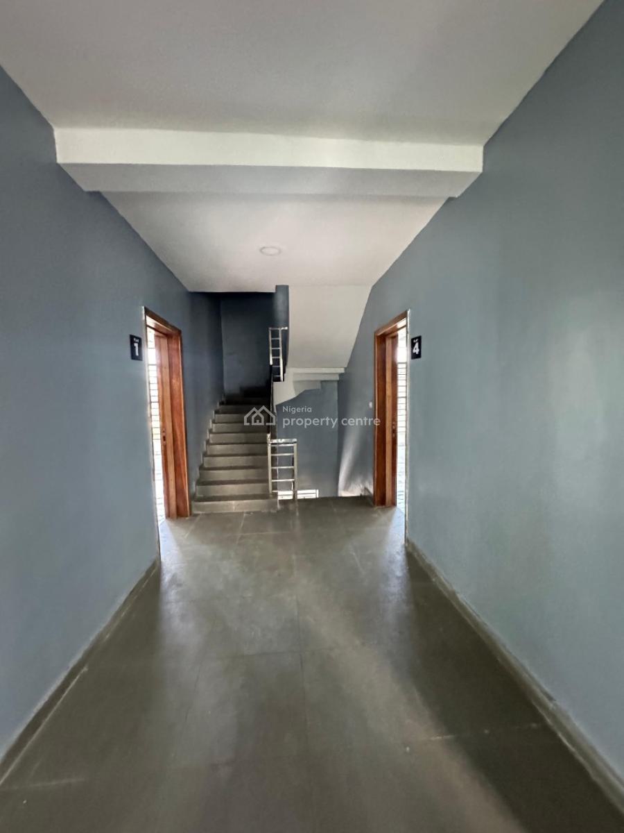 Spacious 2 Bedroom Apartment, Ikate, Lekki, Ikate Elegushi, Lekki, Lagos, Block of Flats for Sale
