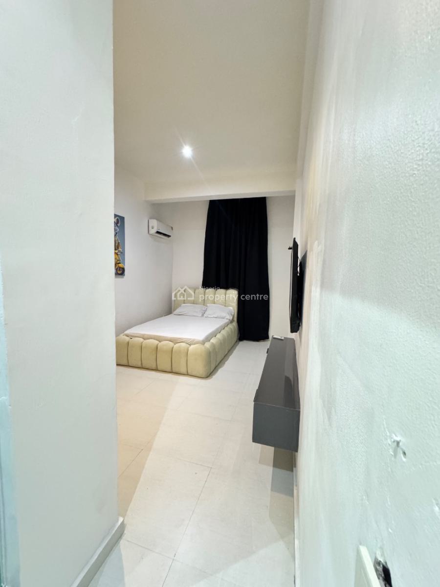 𝐓𝐀𝐒𝐓𝐄𝐅𝐔𝐋𝐋𝐘 𝐅𝐔𝐑𝐍𝐈𝐒𝐇𝐄𝐃 2 𝐁𝐄𝐃𝐑𝐎𝐎𝐌, Ikate, Lekki, Lagos, Flat / Apartment for Rent