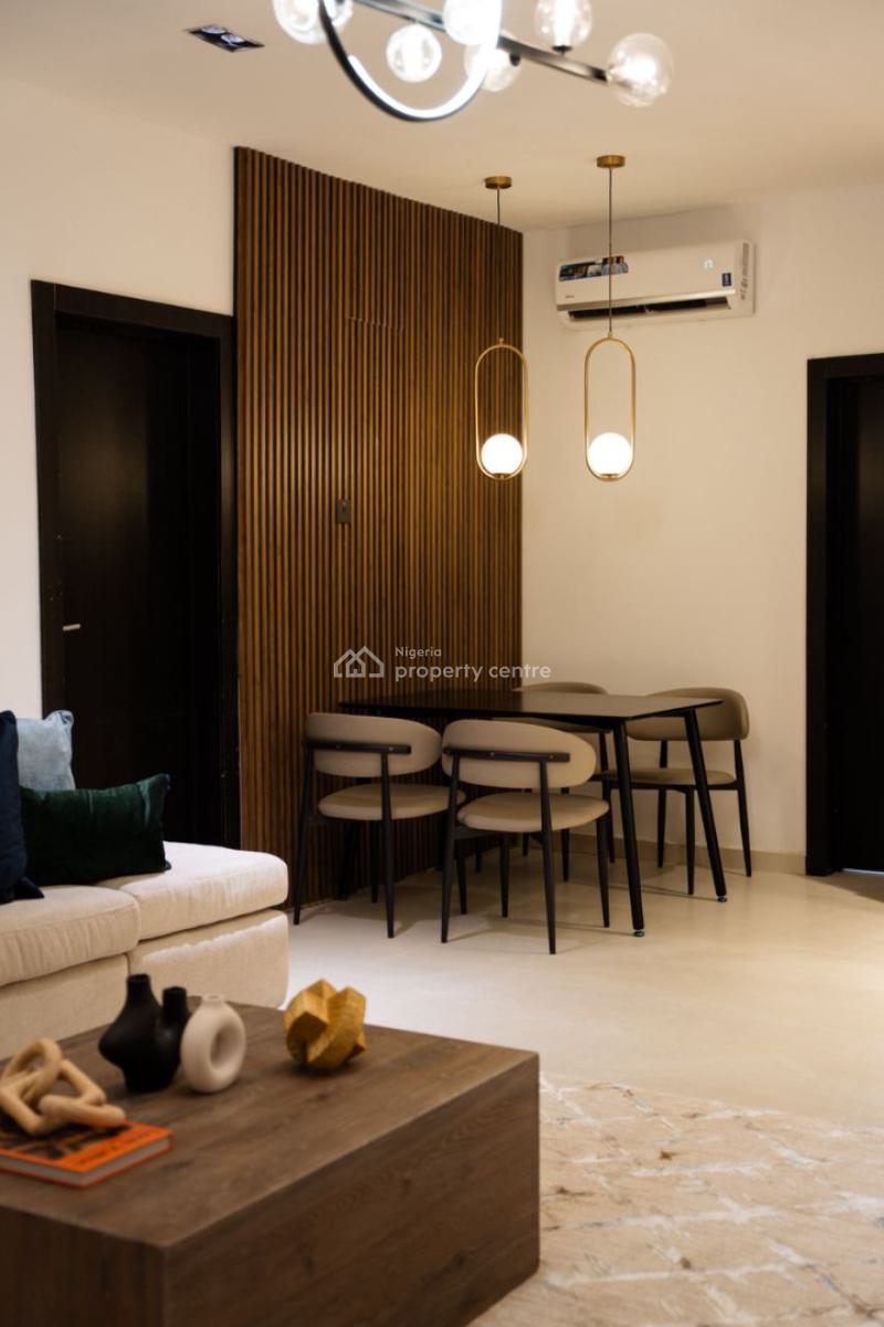 Cozy 2 Bedrooms with Outdoor Jacuzzi, Behind Dowen College, Lekki Phase 1, Lekki, Lagos, Flat / Apartment Short Let