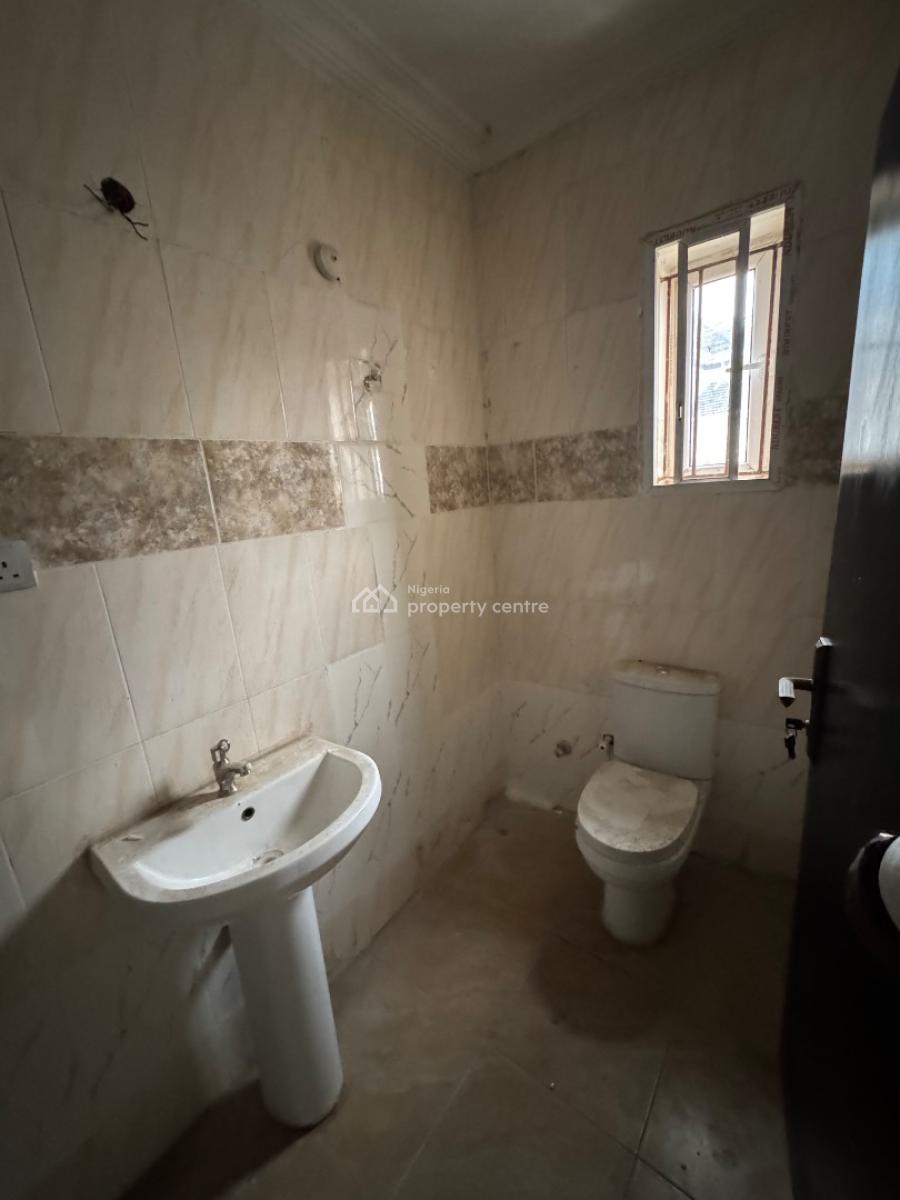 𝐌𝐀𝐈𝐍𝐓𝐀𝐈𝐍𝐄𝐃 𝐒𝐄𝐋𝐅 𝐂𝐎𝐍𝐓𝐀𝐈𝐍, Ikate, Lekki, Lagos, Self Contain (single Rooms) for Rent