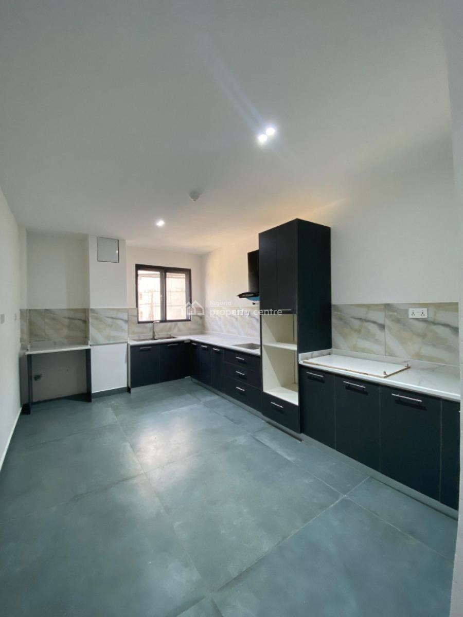 4 Bedroom Apartment with Pool, Ikate, Lekki, Lagos, Flat / Apartment for Sale