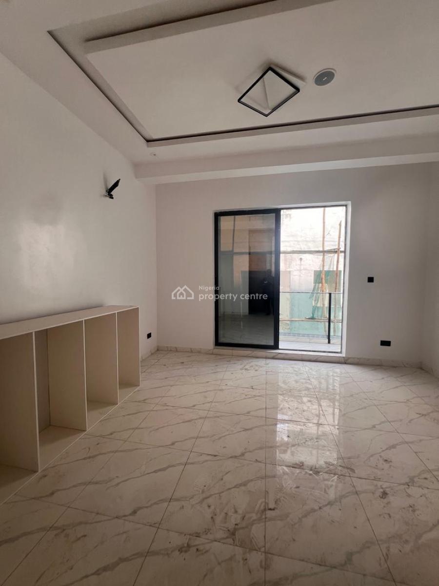 Ravishing 3 Bedroom Apartment with Elevator, Ravishing 3 Bedroom Apartment with Elevator in Lekki Phase 1, Lekki, Lagos, Flat / Apartment for Sale