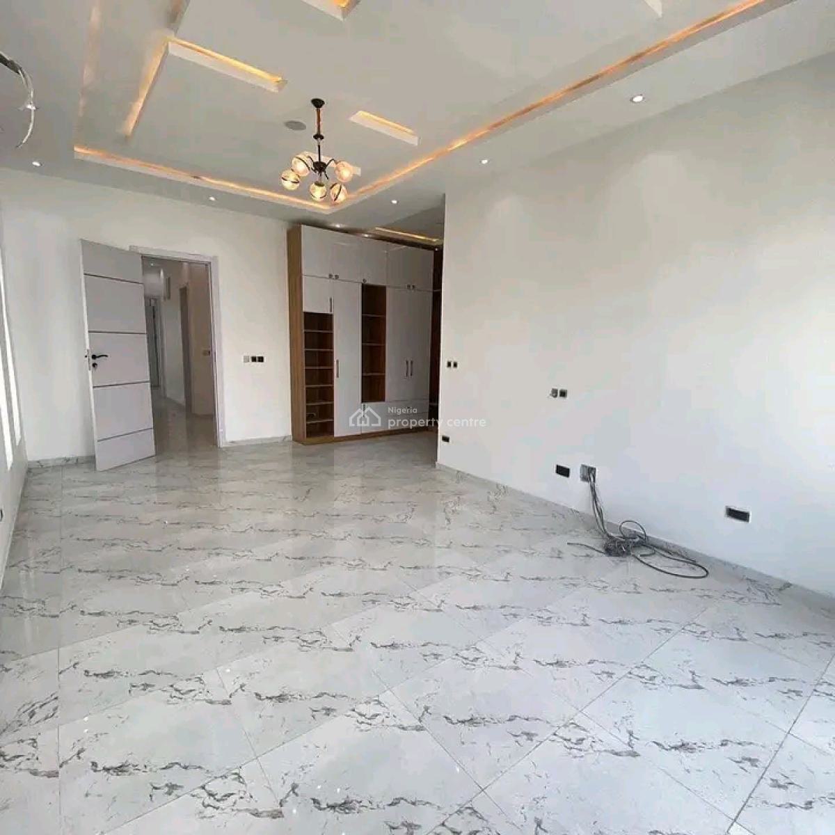 Very Spacious Duplex ( Self Compound), Lekki Conservation, Lekki, Lagos, Flat / Apartment for Rent