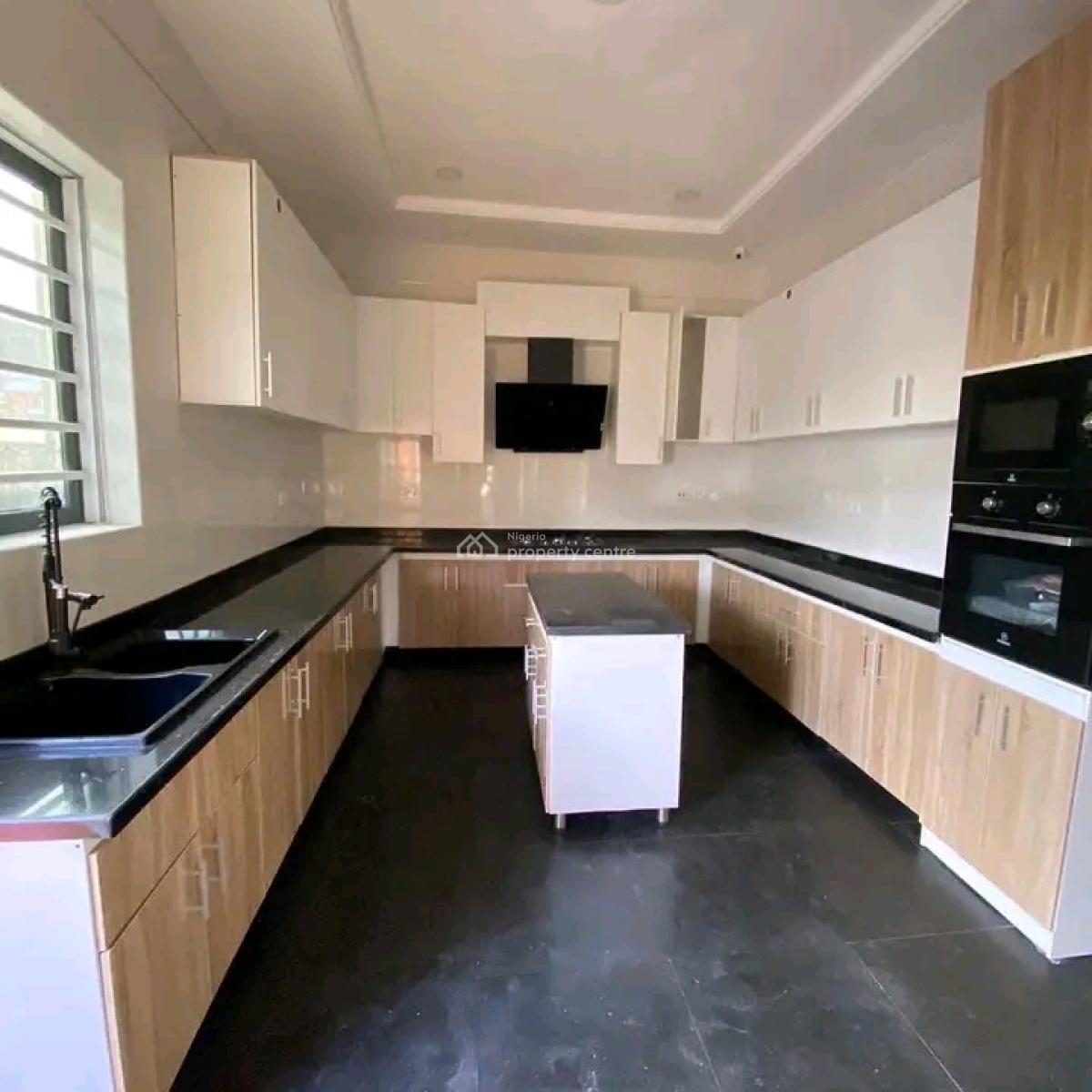 Very Spacious Duplex ( Self Compound), Lekki Conservation, Lekki, Lagos, Flat / Apartment for Rent