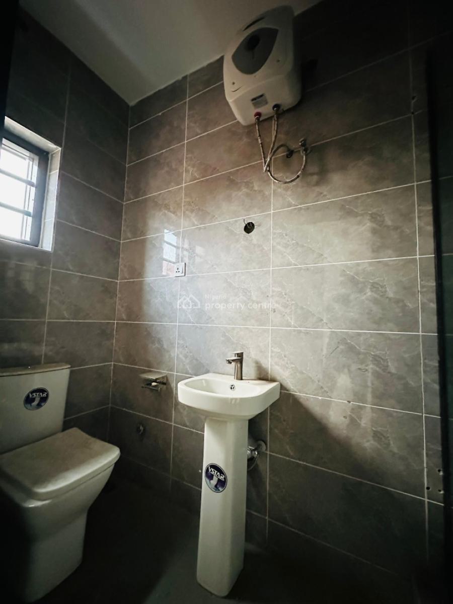 Lovely Built 4 Bedroom Semi Detached Plus Bq, C of O, Gbagada, Lagos, Semi-detached Duplex for Sale