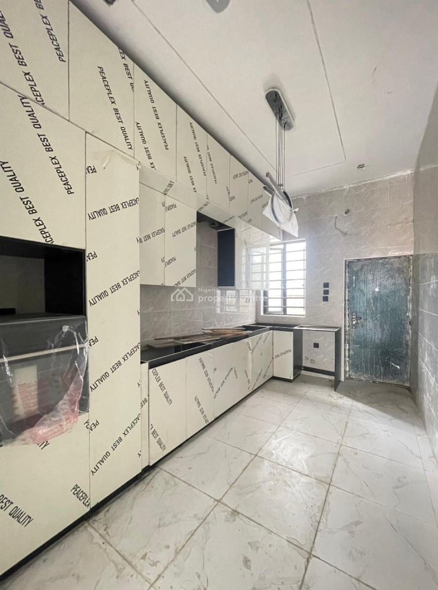 The Stunning 4 Bedroom Terraced Home, Ikota, Lekki, Lagos, Terraced Duplex for Sale