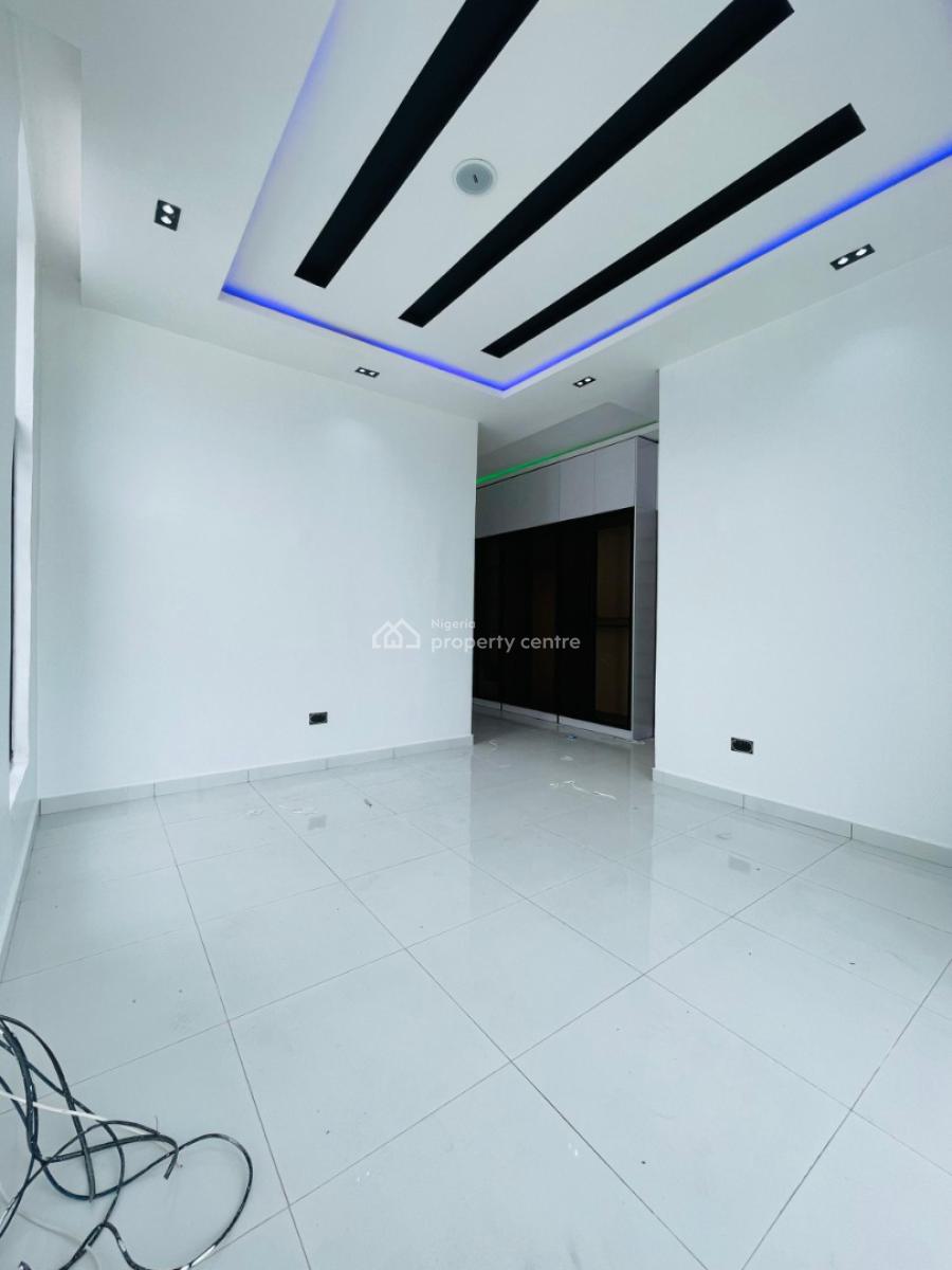 Exquisitely Carved 4 Bedroom Semi Detached Duplex with Bq, Ikota, Lekki, Lagos, Semi-detached Duplex for Sale