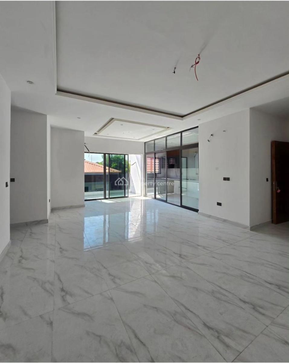 Water-front Serviced 4 Bed Terrace Duplex with Bq, Pool, Gym and Jetty, Lekki Phase 1, Lekki, Lagos, Terraced Duplex for Rent