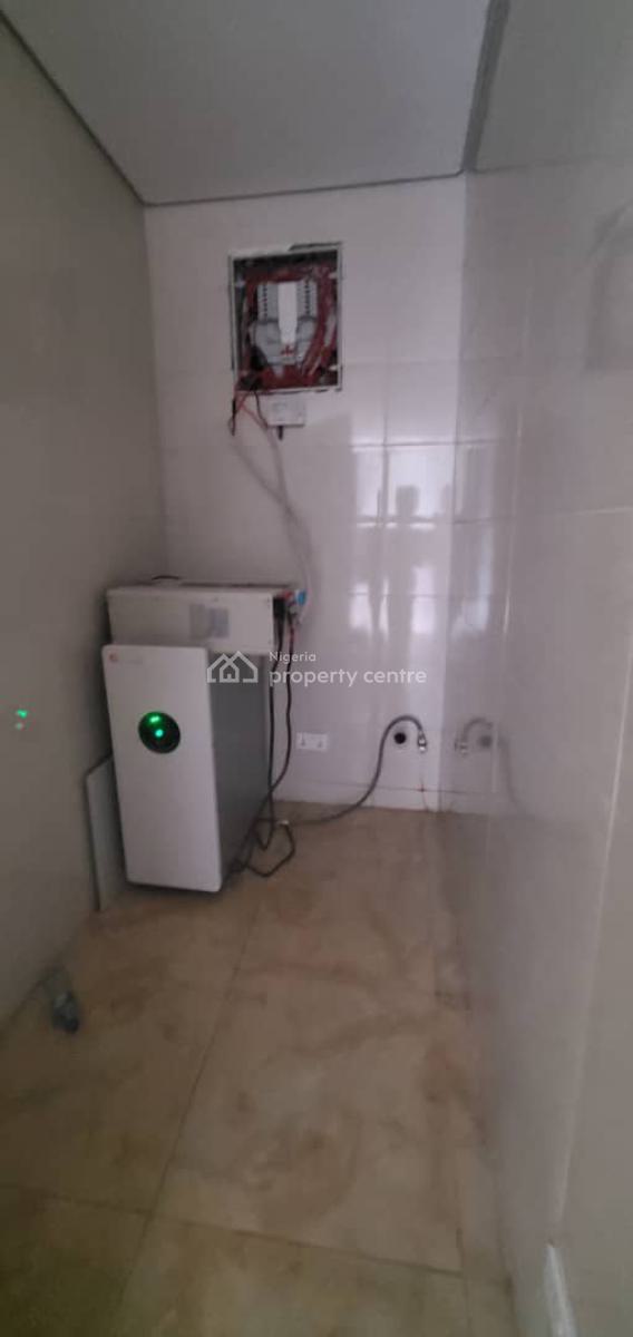 Water-front Serviced 4 Bed Terrace Duplex with Bq, Pool, Gym and Jetty, Lekki Phase 1, Lekki, Lagos, Terraced Duplex for Rent