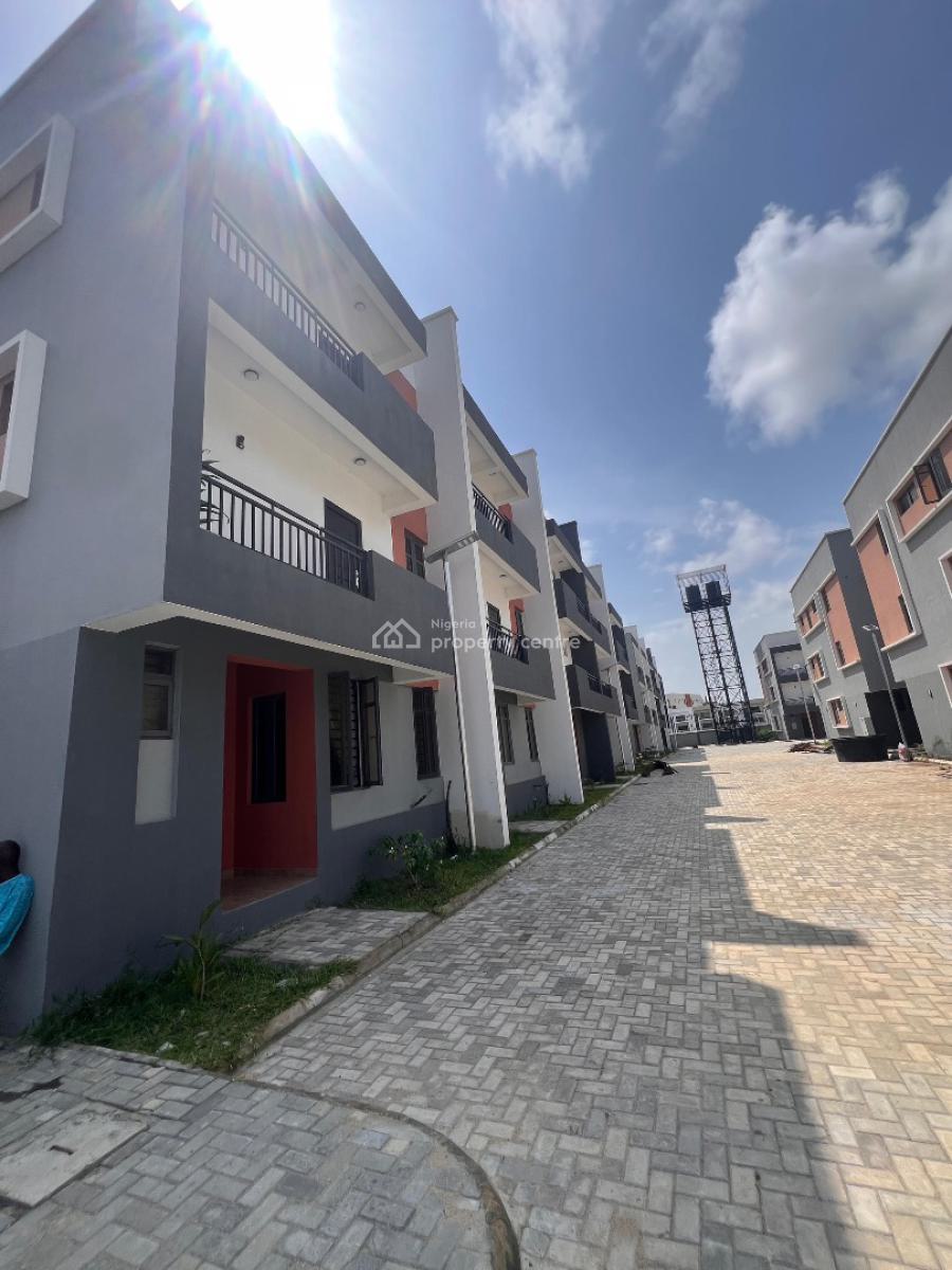 Exquisite 4 Bedroom Terrace with Bq, Exquisite 4 Bedroom Terrace with Bq in Ikate Suitable for Family, Lekki, Lagos, Terraced Duplex for Sale