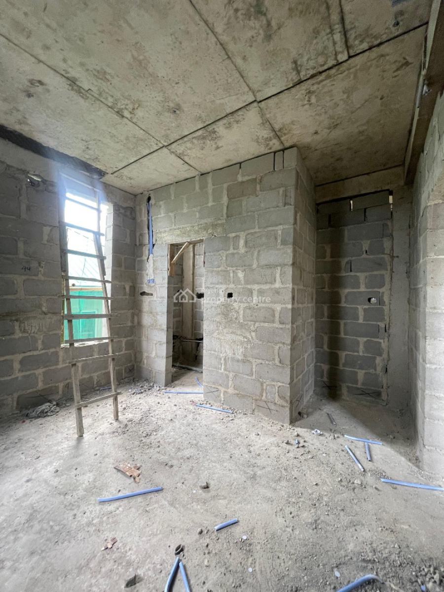 Off Plan 2 Bedroom Apartment (85% Completed), Surulere, Surulere, Lagos, Block of Flats for Sale