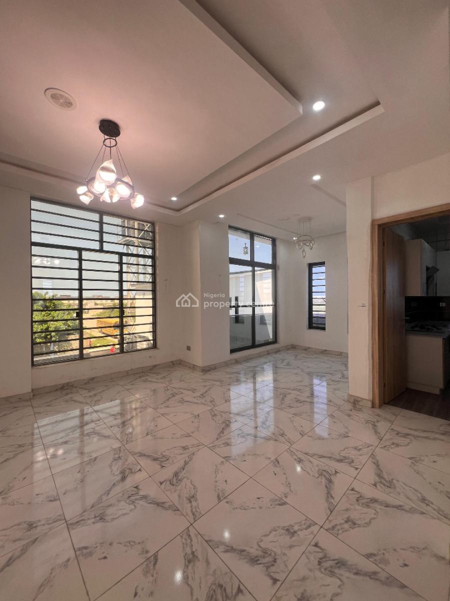 Stunning 5 Bedroom Semi Detached with Swimming Pool, Exquisite 5 Bedroom Semi Detached with Swimming Pool in General Paint, Ajah, Lagos, Terraced Duplex for Sale