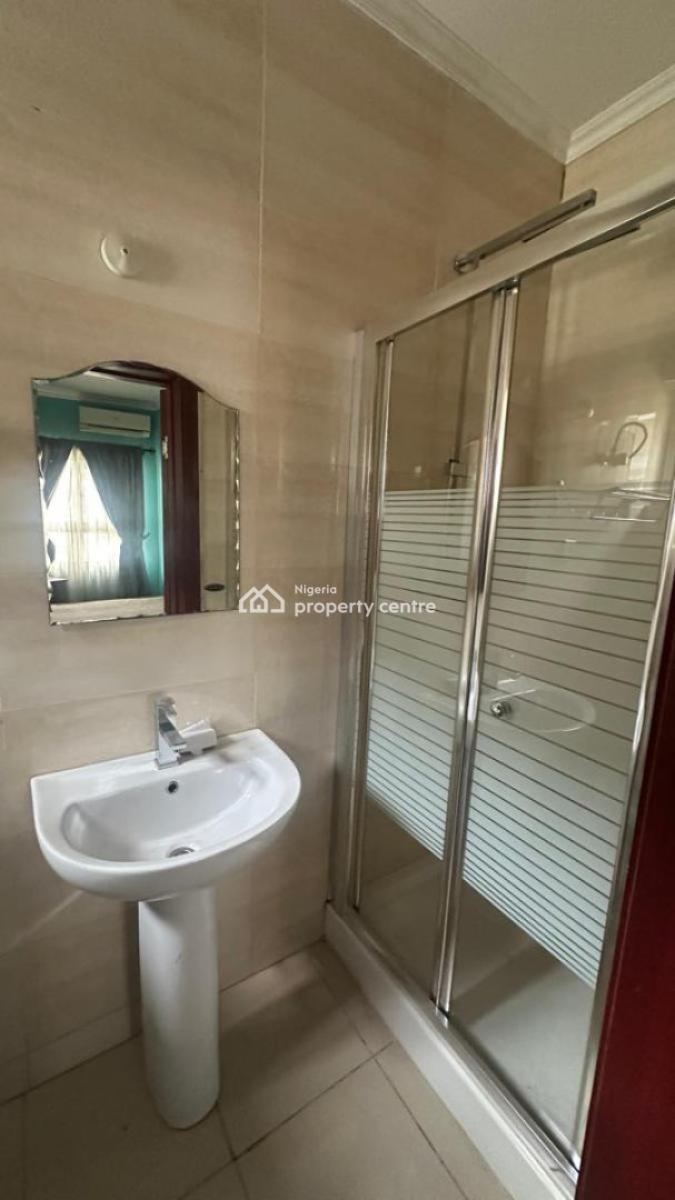 4 Bedroom Duplex with 24hrs Light + Clean Water, Burdillon Estate, Chevron Drive, Lekki, Lagos, Semi-detached Duplex for Rent