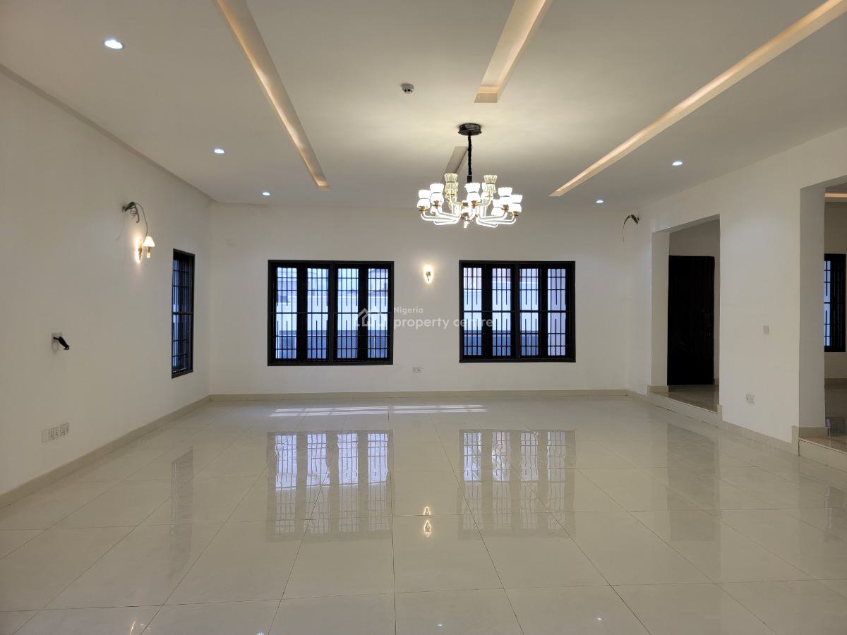 7 Bedrooms Luxury Mansion, Guzape District, Abuja, Detached Duplex for Sale