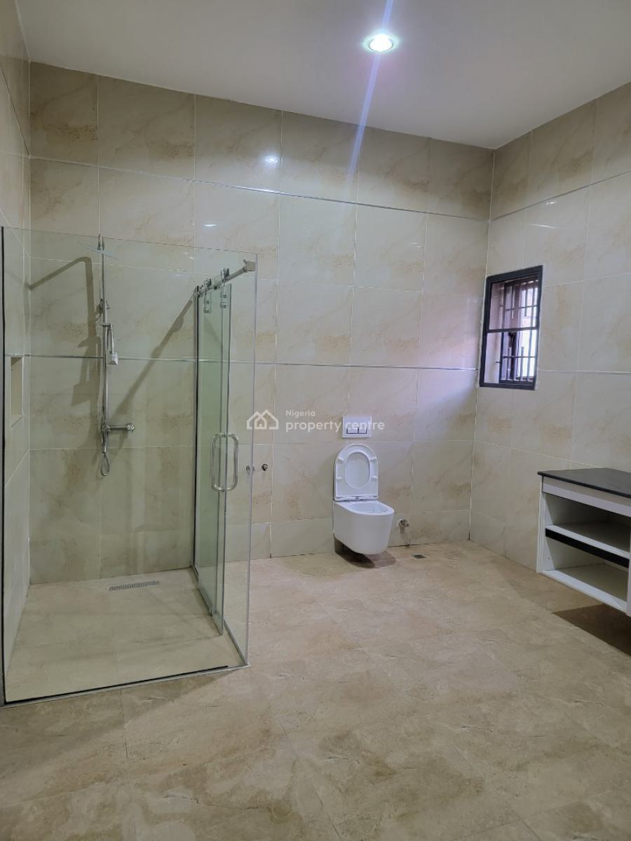7 Bedrooms Luxury Mansion, Guzape District, Abuja, Detached Duplex for Sale