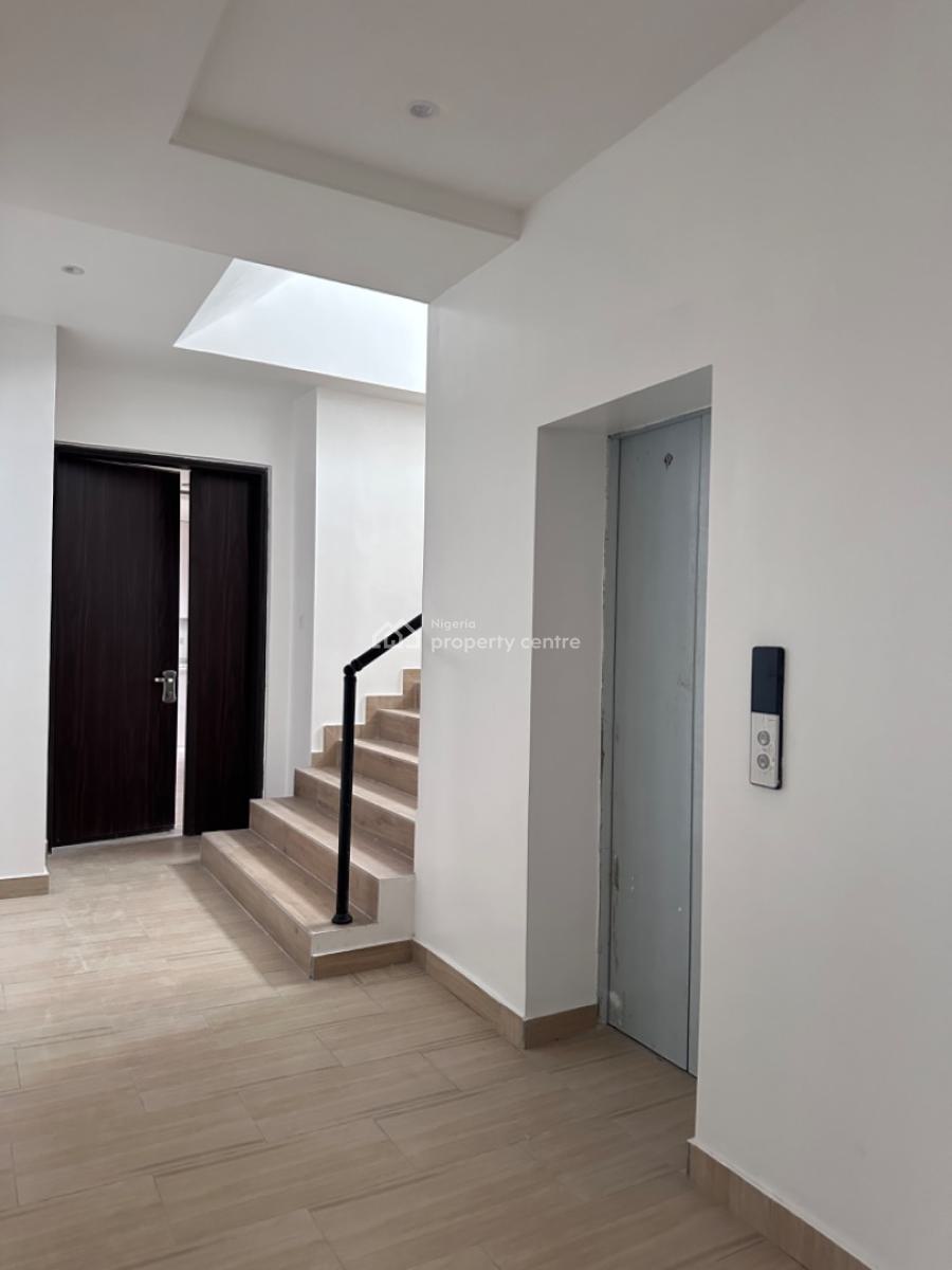 Luxurious 2 Bedroom Apartment + En-suite Bq, Freedom Way, Ikate Elegushi, Lekki, Lagos, Block of Flats for Sale