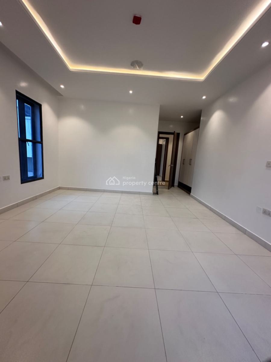 Luxurious 2 Bedroom Apartment + En-suite Bq, Freedom Way, Ikate Elegushi, Lekki, Lagos, Block of Flats for Sale