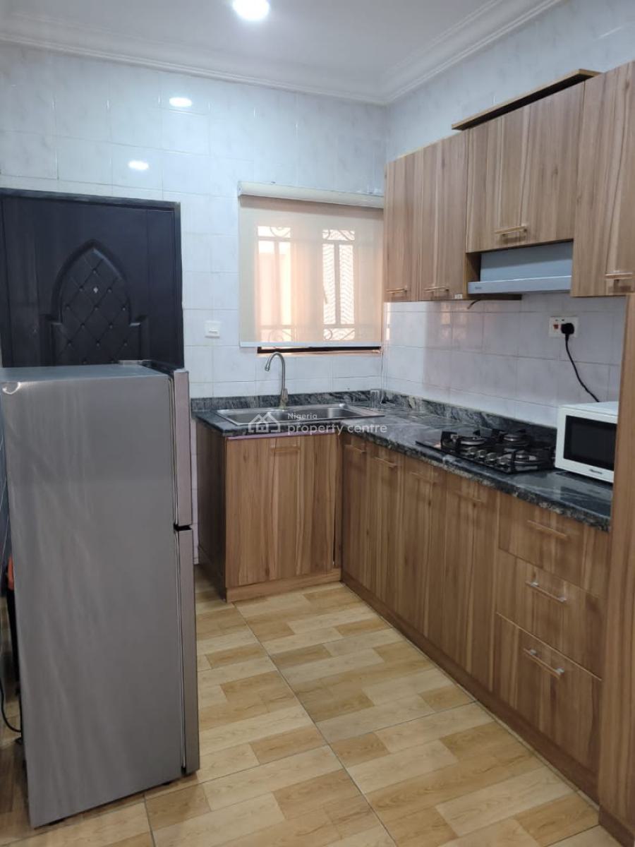 Luxury Mini-flat, Fully Serviced with 247 Power, Balcony,secure Estate, Lekki Phase 1, Lekki, Lagos, Mini Flat (room and Parlour) for Rent