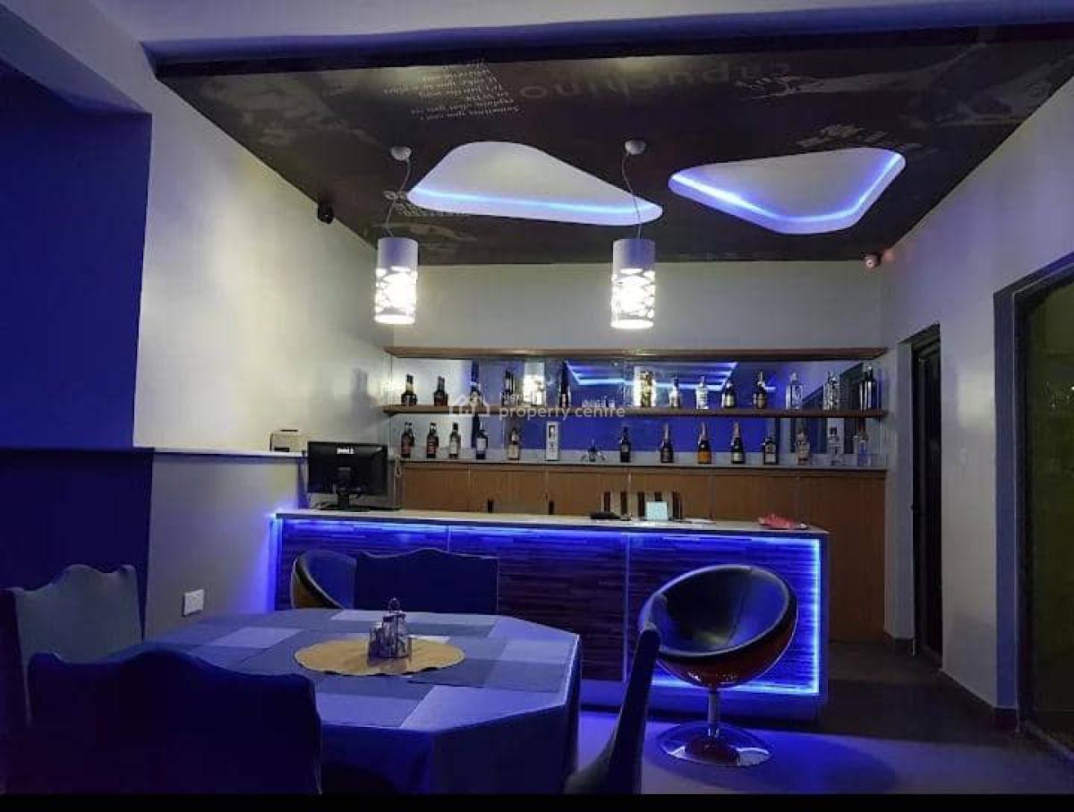 96 Rooms Hotel with 8 Shops, 14 Office Suites, 2 Halls, 2 Restaurants, Zone 6, Wuse, Abuja, Hotel / Guest House for Sale