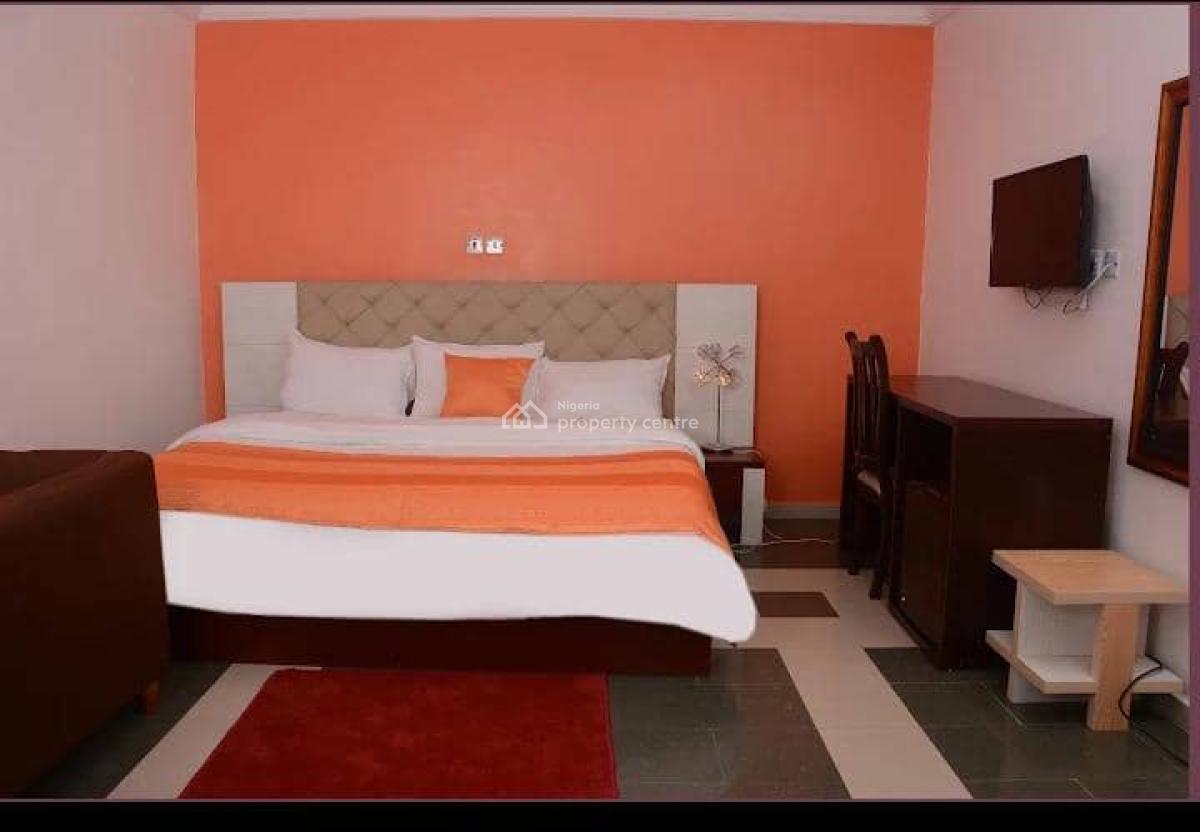 96 Rooms Hotel with 8 Shops, 14 Office Suites, 2 Halls, 2 Restaurants, Zone 6, Wuse, Abuja, Hotel / Guest House for Sale