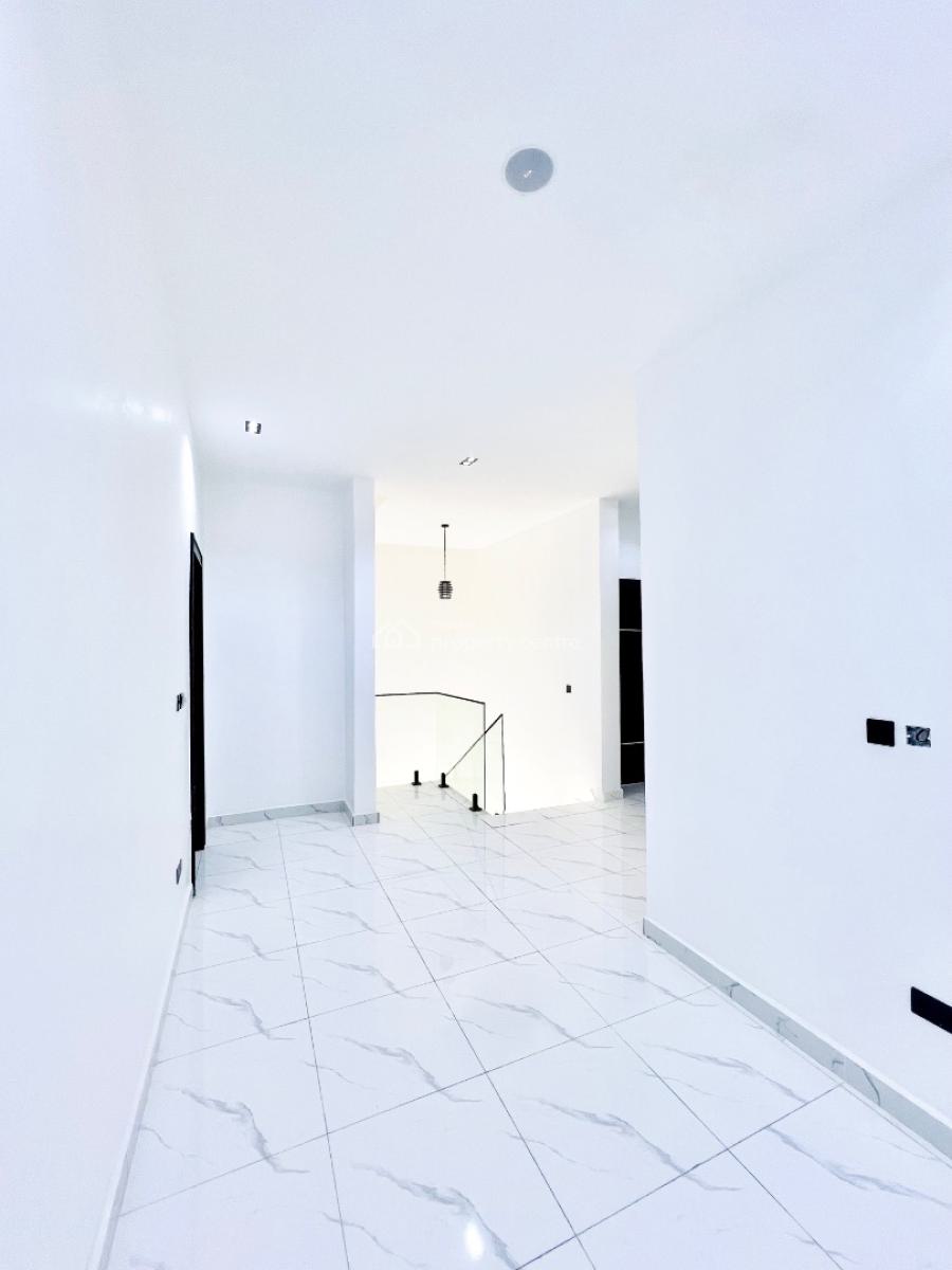 a Perfect Blend of Space and Style for Your Family!, Ikota, Lekki, Lagos, Semi-detached Duplex for Sale