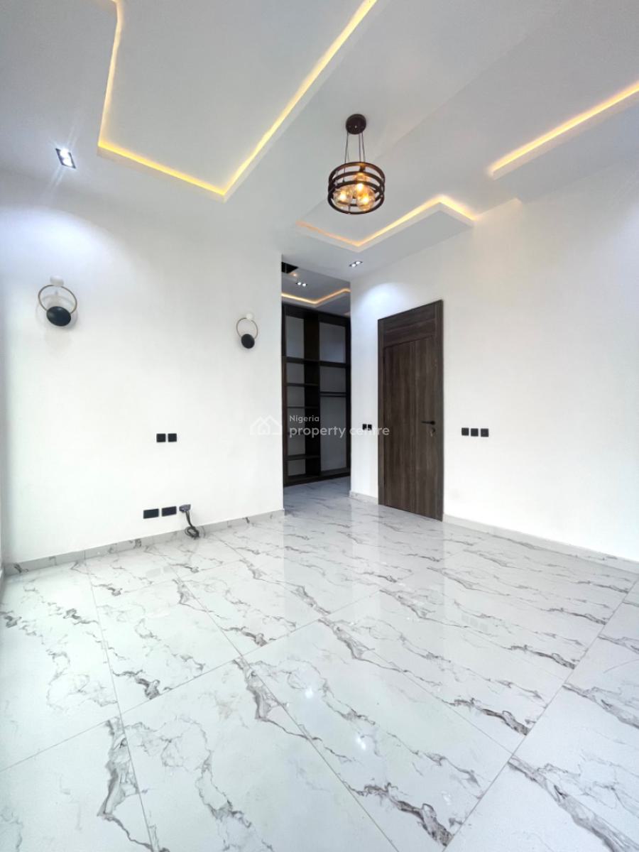 Luxury Private Compound 3 Bedroom Terrace Duplex, Ikota Gra Axis, Ikota, Lekki, Lagos, Terraced Duplex for Sale