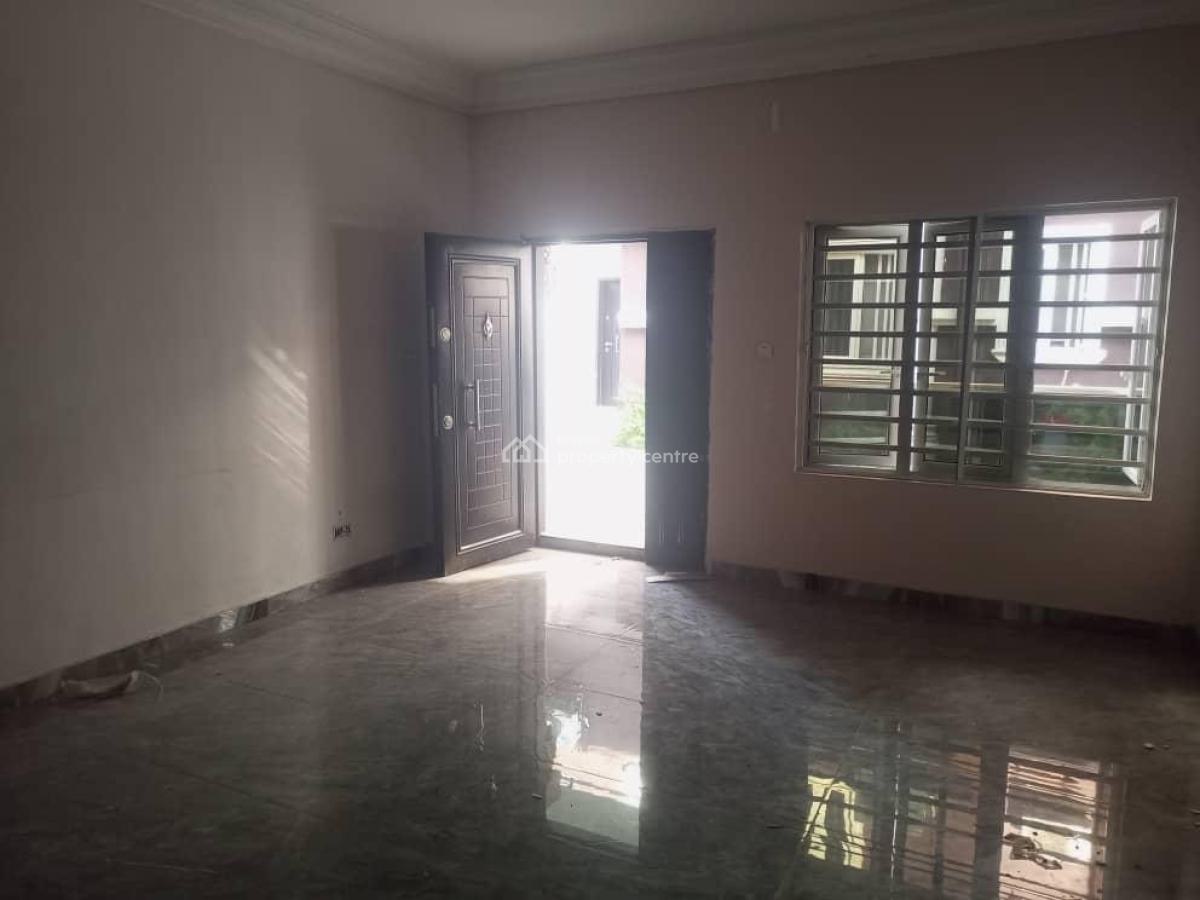 Well Maintained Self Serviced 3 Bedroom Flat, Ikate, Lekki, Lagos, Flat / Apartment for Rent