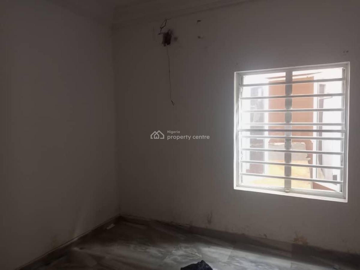 Well Maintained Self Serviced 3 Bedroom Flat, Ikate, Lekki, Lagos, Flat / Apartment for Rent