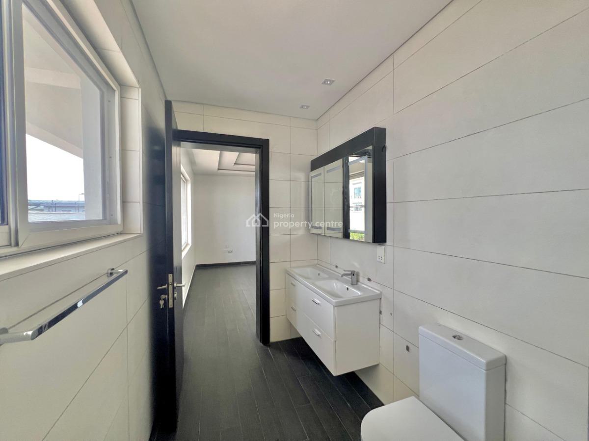 4 Units of 3-bedroom Flats and 1 Unit of 2-bedroom Flat, Banana Island, Ikoyi, Lagos, Flat / Apartment for Rent
