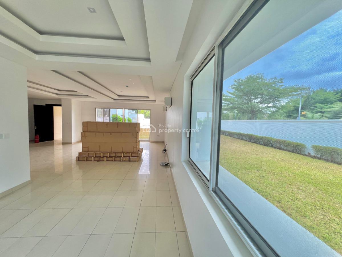 4 Units of 3-bedroom Flats and 1 Unit of 2-bedroom Flat, Banana Island, Ikoyi, Lagos, Flat / Apartment for Rent