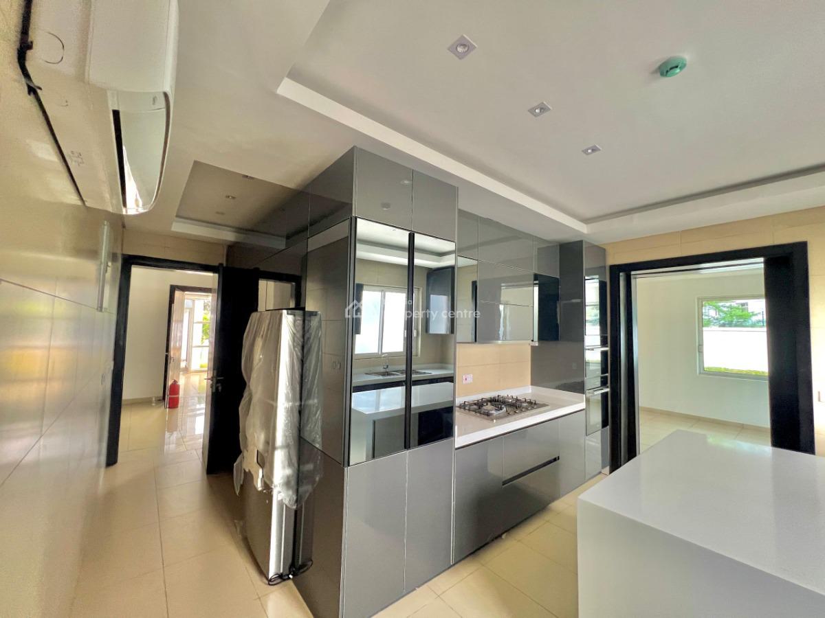 4 Units of 3-bedroom Flats and 1 Unit of 2-bedroom Flat, Banana Island, Ikoyi, Lagos, Flat / Apartment for Rent