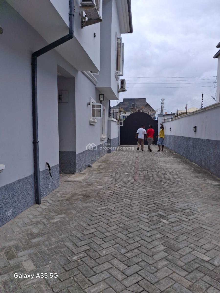 2 Bedroom Flat at Aptech Sangotedo Ajah, Sangotedo, Ajah, Lagos, Flat / Apartment for Rent