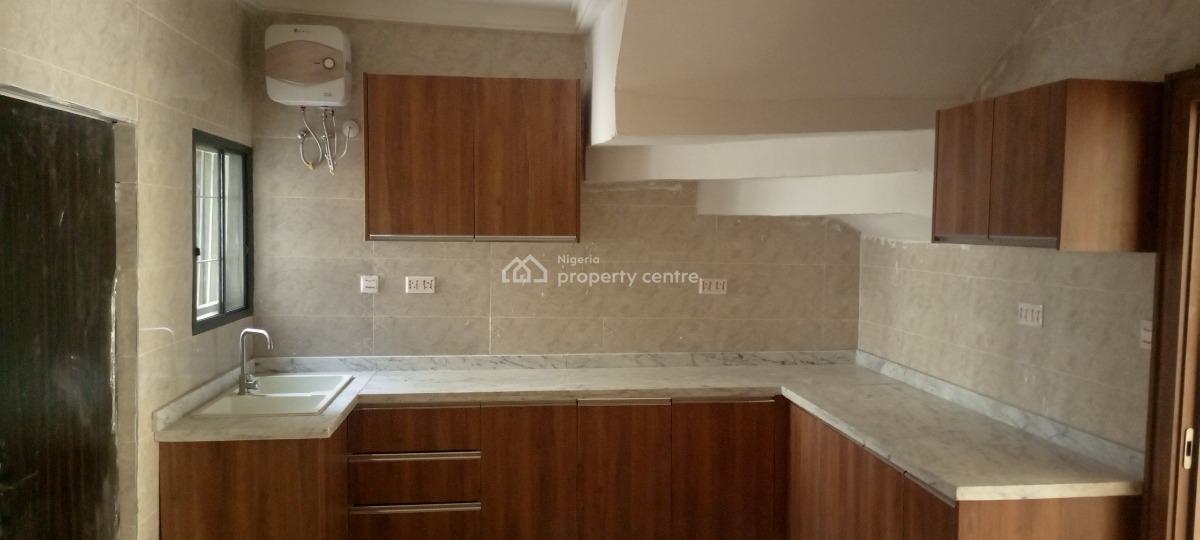 Luxury 4-bedroom Terrace Duplex with Bq, Guzape District, Abuja, Terraced Duplex for Sale