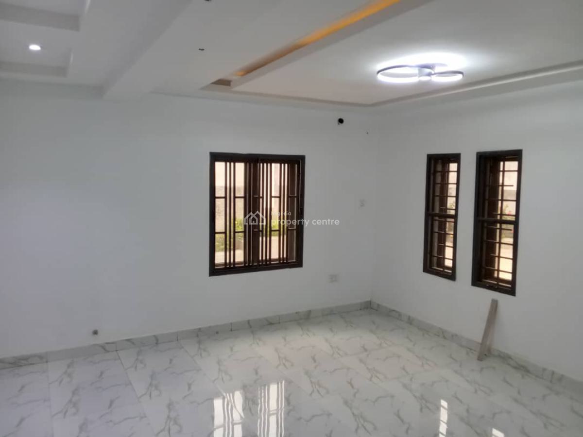 Luxury 4-bedroom Semi-detached Duplex with Bq, Guzape District, Abuja, Terraced Duplex for Sale