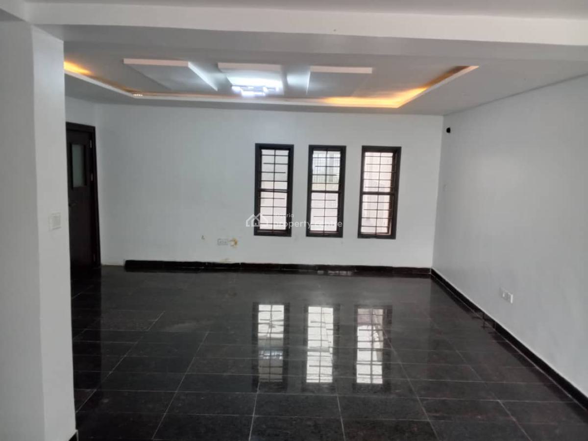Luxury 4-bedroom Semi-detached Duplex with Bq, Guzape District, Abuja, Terraced Duplex for Sale