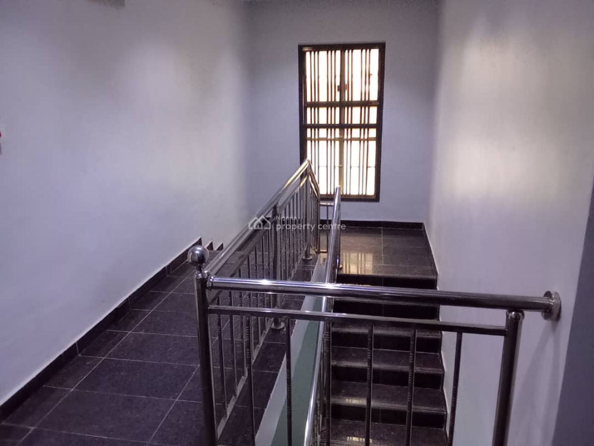Luxury 4-bedroom Semi-detached Duplex with Bq, Guzape District, Abuja, Terraced Duplex for Sale