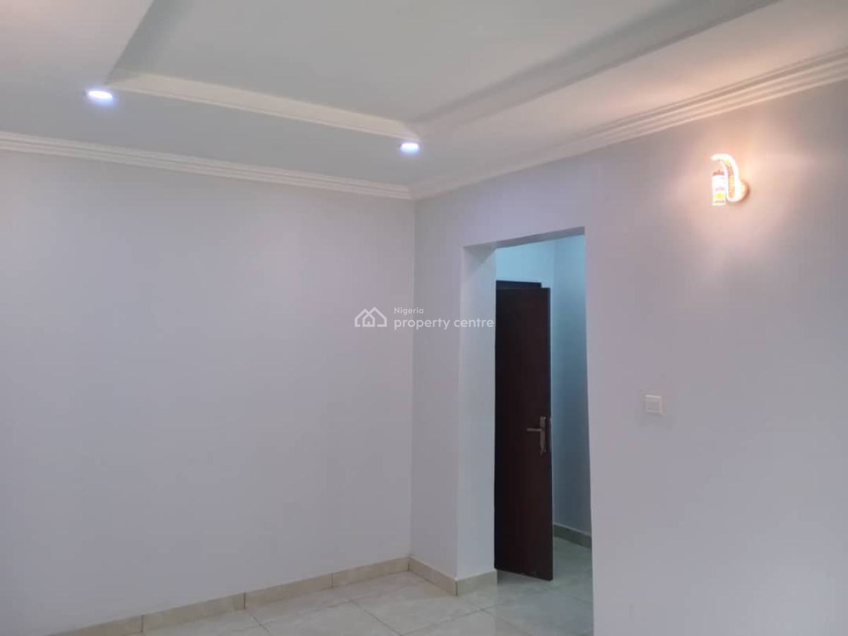 Luxury 4-bedroom Semi-detached Duplex with Bq, Guzape District, Abuja, Terraced Duplex for Sale