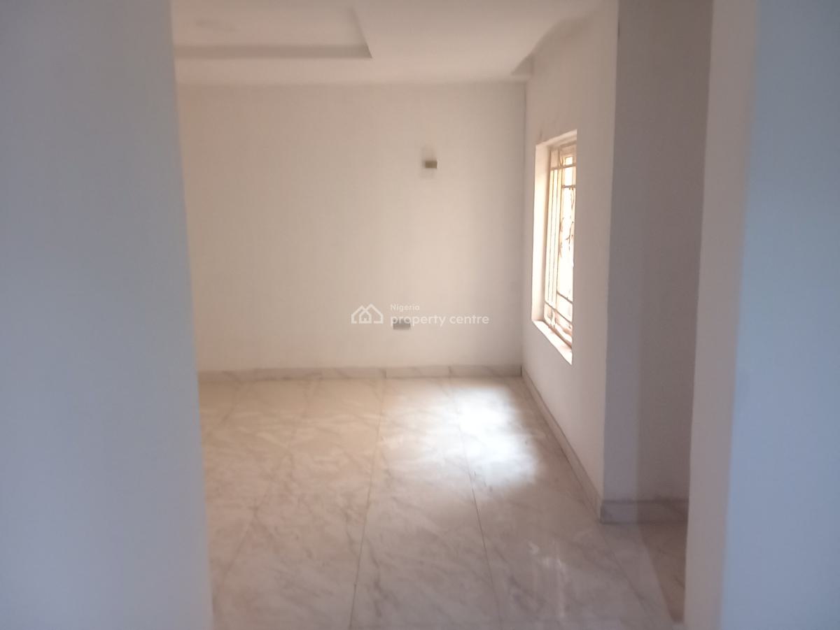Luxury 4 Bedrooms Terrace Duplex with 2 Rooms Bq, Guzape District, Abuja, Terraced Duplex for Sale