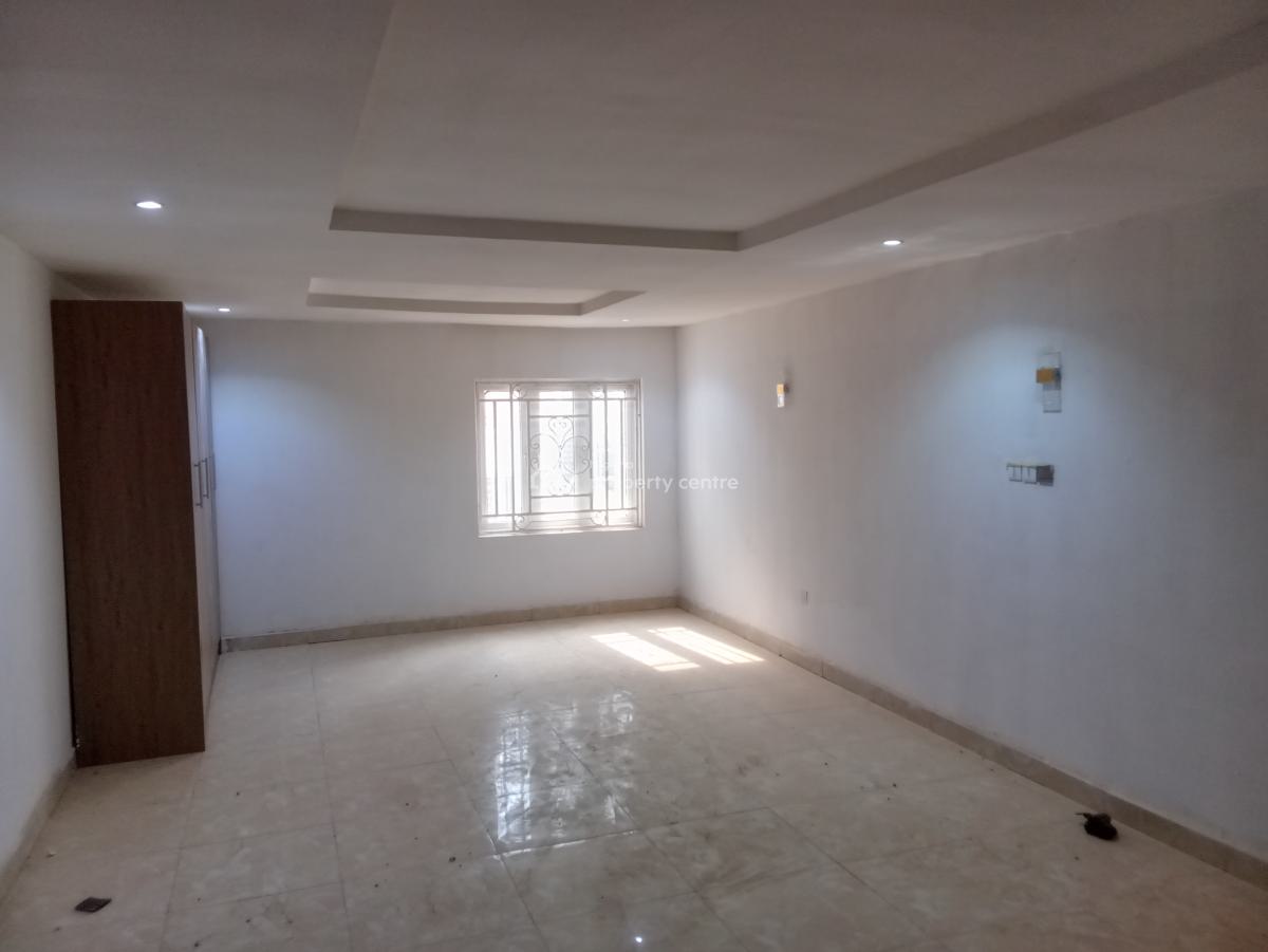 Luxury 4 Bedrooms Terrace Duplex with 2 Rooms Bq, Guzape District, Abuja, Terraced Duplex for Sale