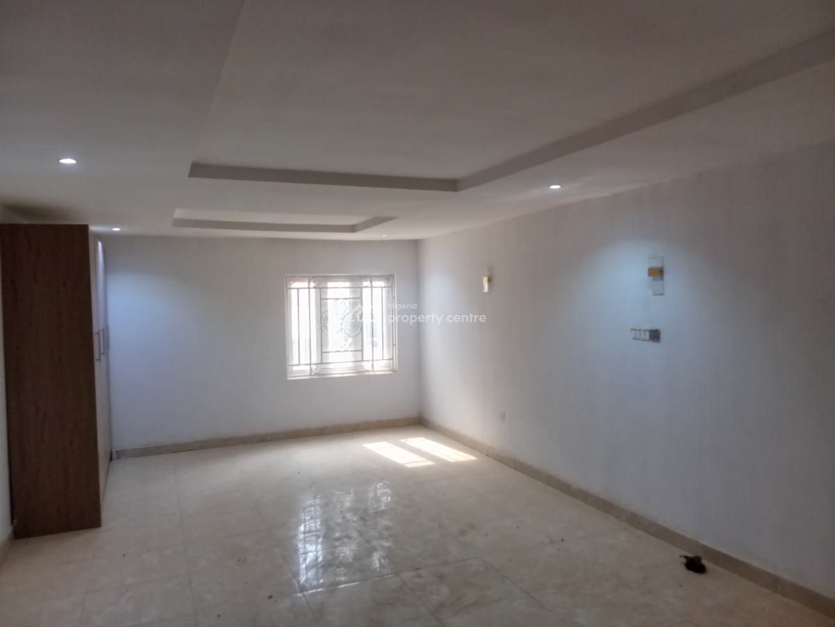 Luxury 4 Bedrooms Terrace Duplex with 2 Rooms Bq, Guzape District, Abuja, Terraced Duplex for Sale