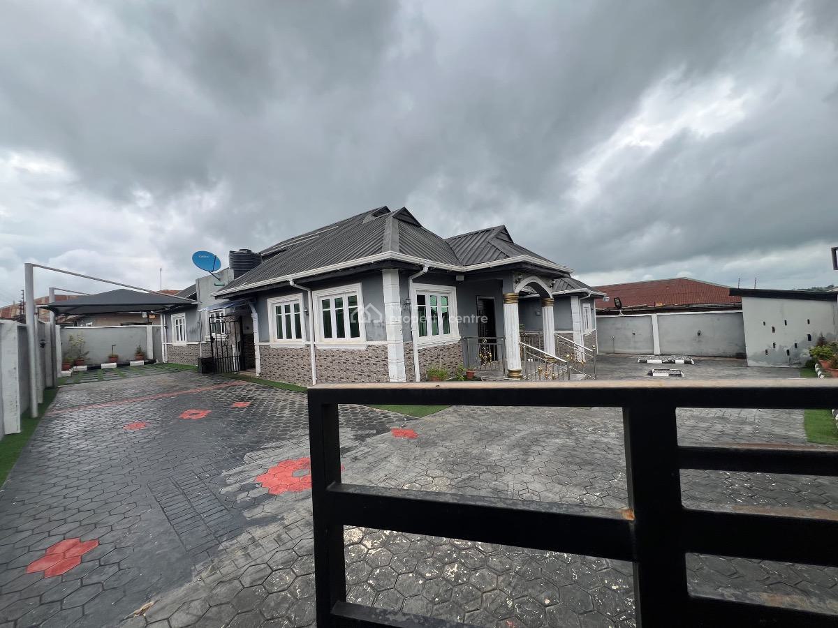 Neat and Standard Bungalows Needs New Owners, Idi Obi, Just After Ologuneru Railway Bridge, Ologuneru Eleyele Road I, Ologuneru, Ibadan, Oyo, Block of Flats for Sale