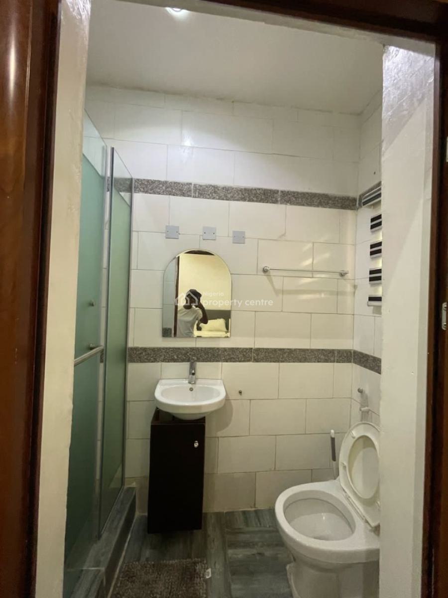 Fully Furnished  Luxury 2 and 3 Bedroom Apartment, Lekki, Lagos, Flat / Apartment Short Let
